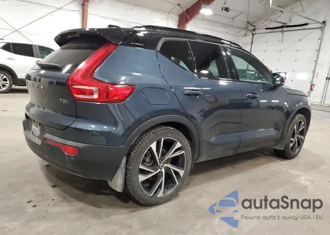 2022 Volvo Xc40 T5 R-Design z USA, uszkodzony, nr VIN YV4162UM3N2732255